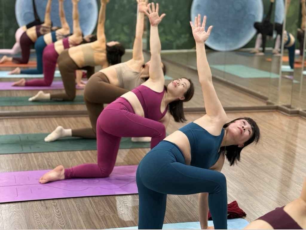 Slow Flow Yoga